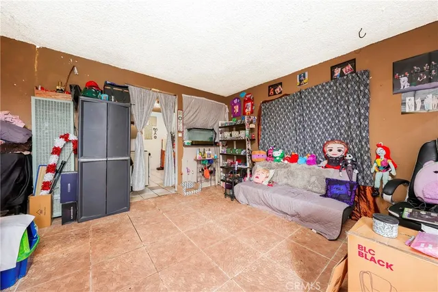 $950,000 | 333 West D Street, Wilmington, CA 90744