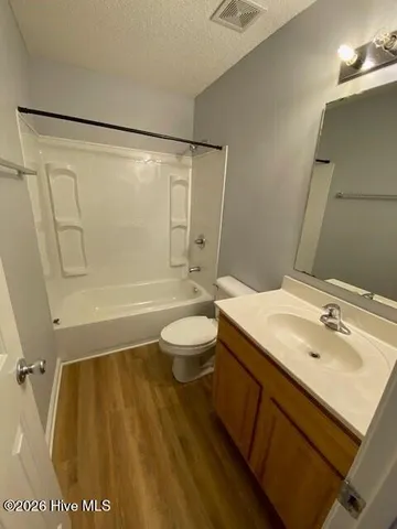 $2,200 | 6958 Newbury Way, Wilmington, NC 28411