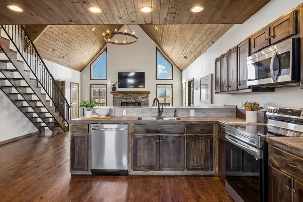 $615,000 | 267 Switzerland Road, Hohenwald, TN 38462
