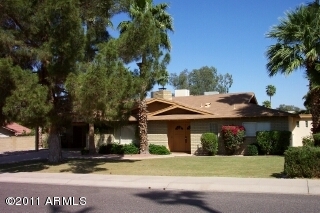 2130 East Lawrence Road Phoenix, AZ 85016 - Photo 1 of 7 Curb Appeal