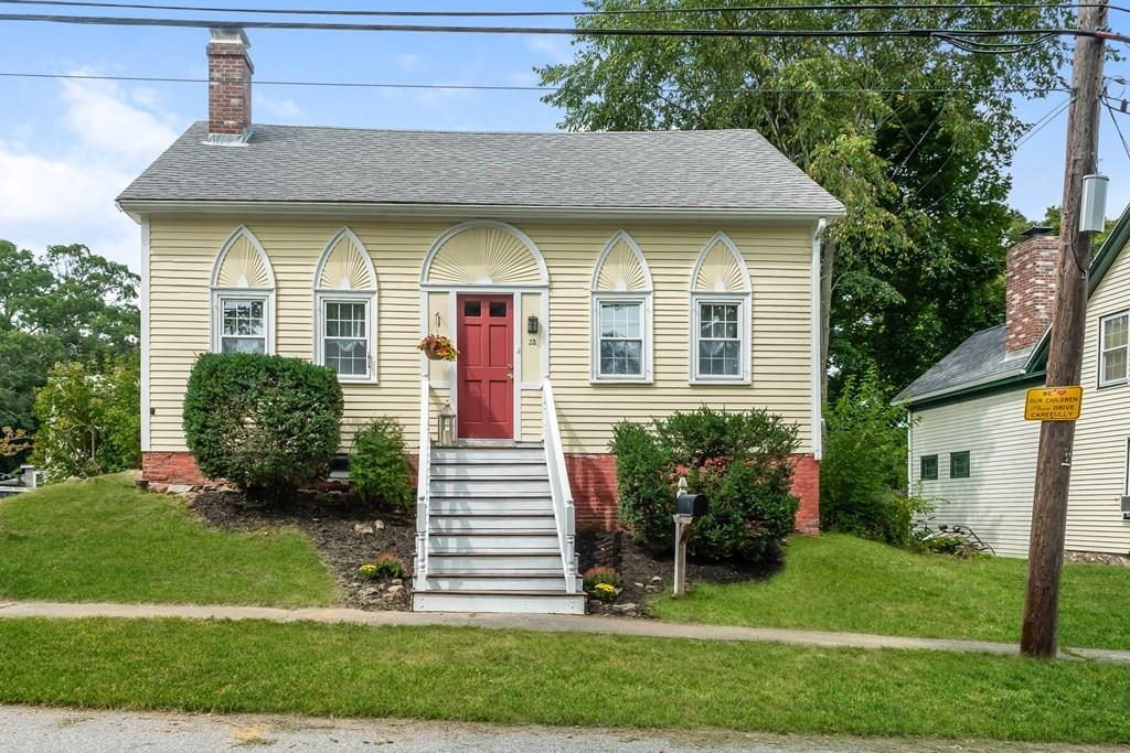 23 Middle Street Georgetown, MA 01833 - Photo 2 of 42 Gallery Image 2