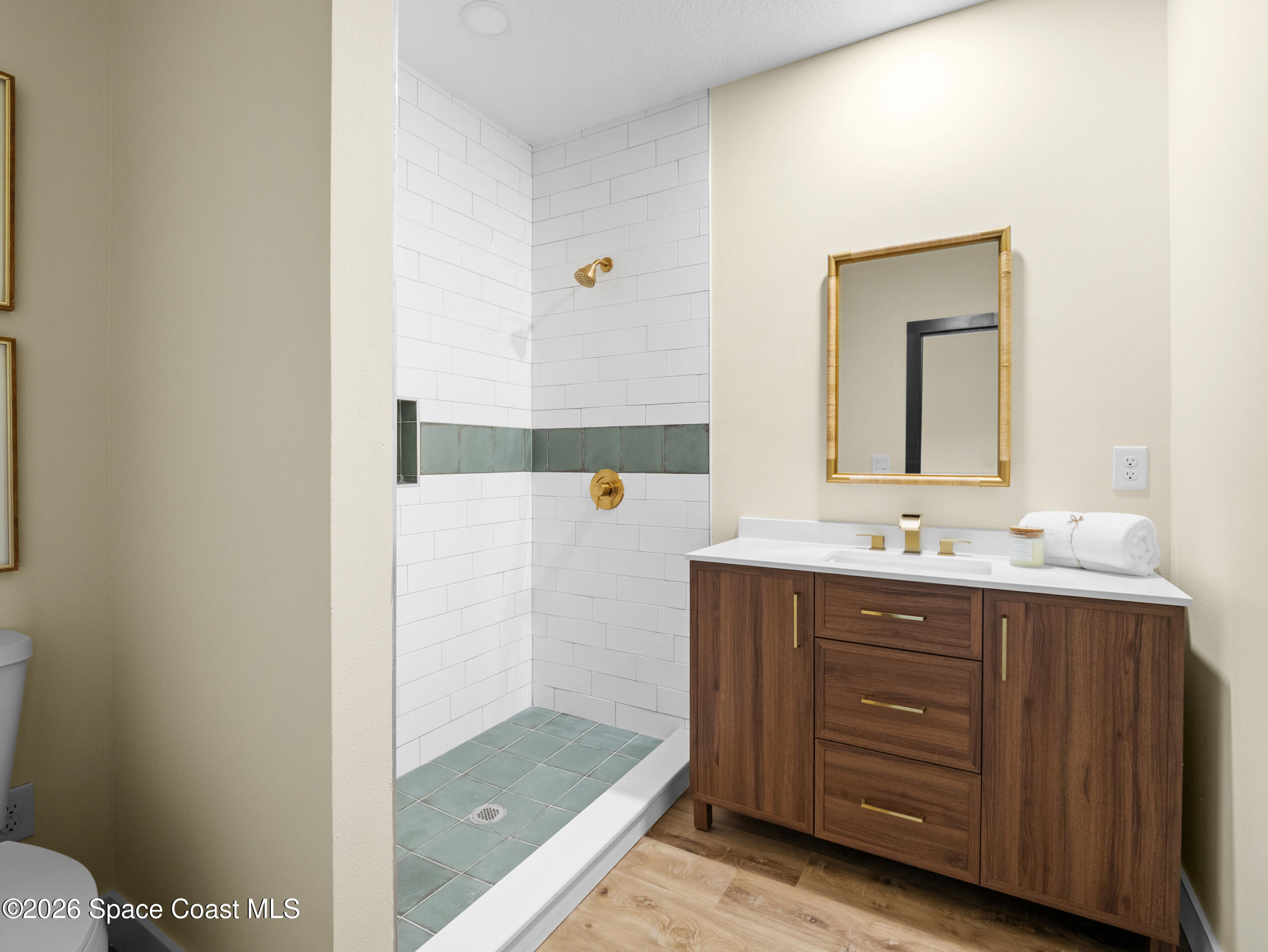 3110 Harlock Road Melbourne, FL 32934 - Photo 46 of 69 Guest bathroom