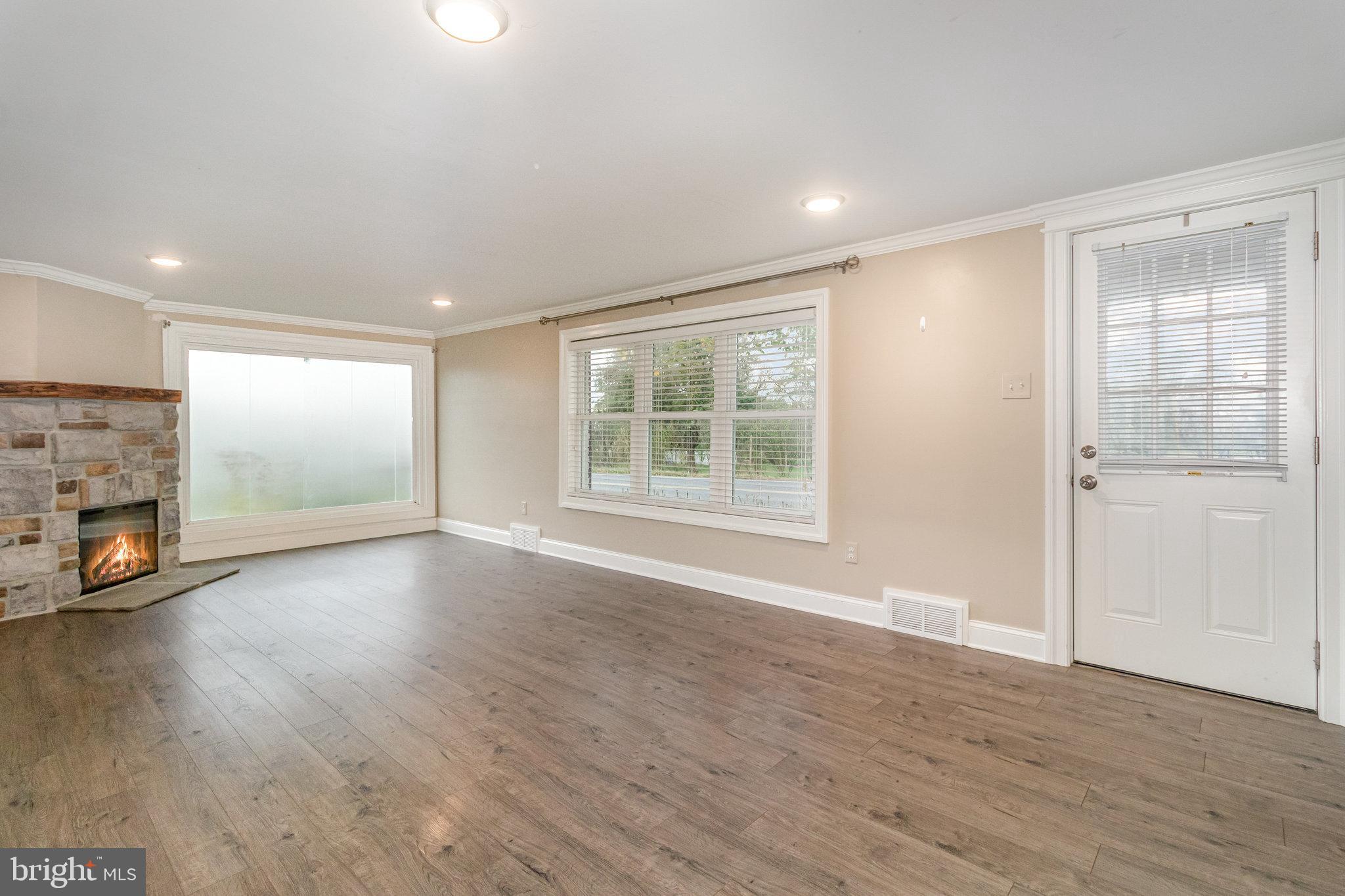 771 Longs Gap Road Carlisle, PA 17013 - Photo 3 of 37 Gallery Image 3