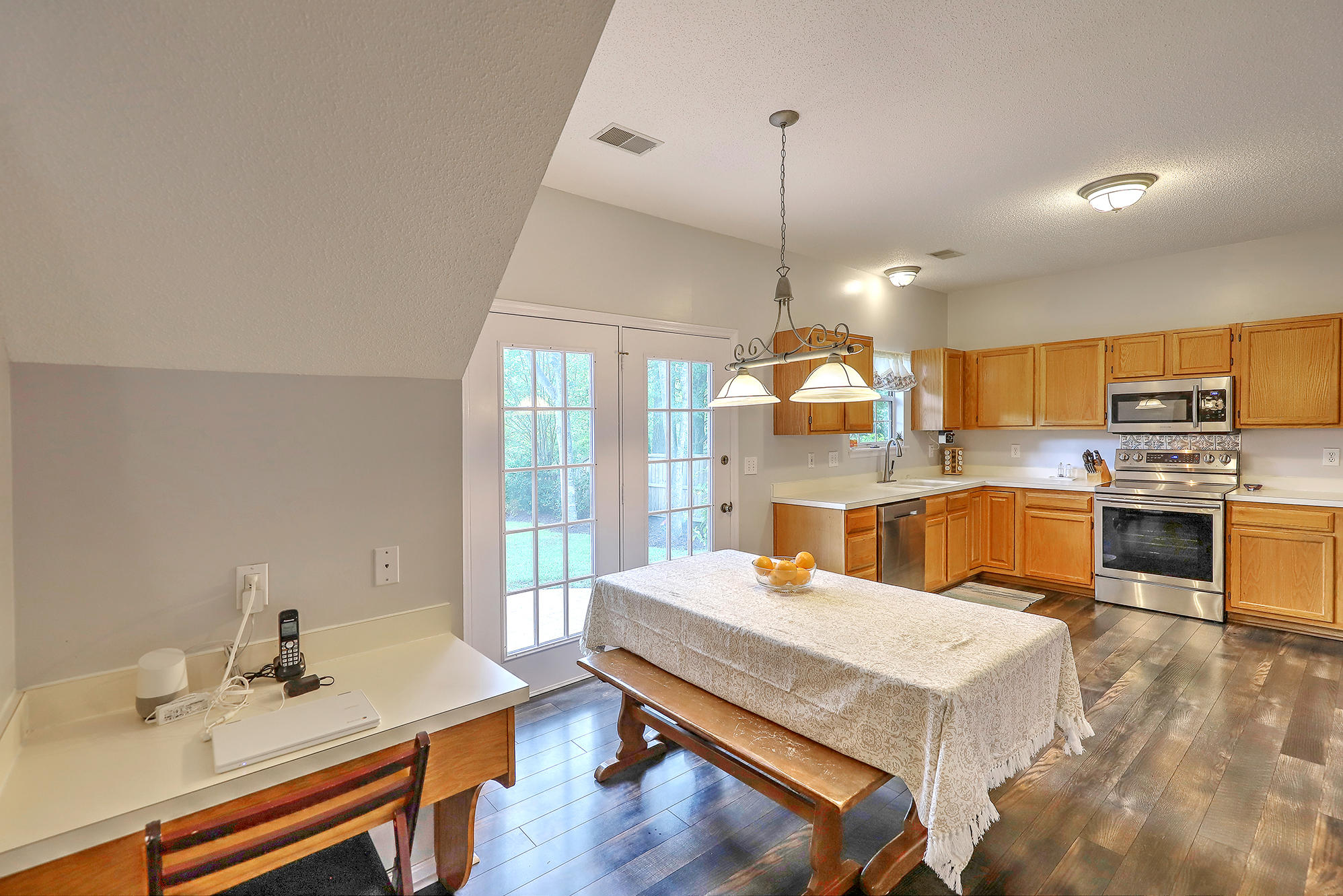 112 Windsor Mill Road Goose Creek, SC 29445 - Photo 12 of 38 IMG_6611_2_3