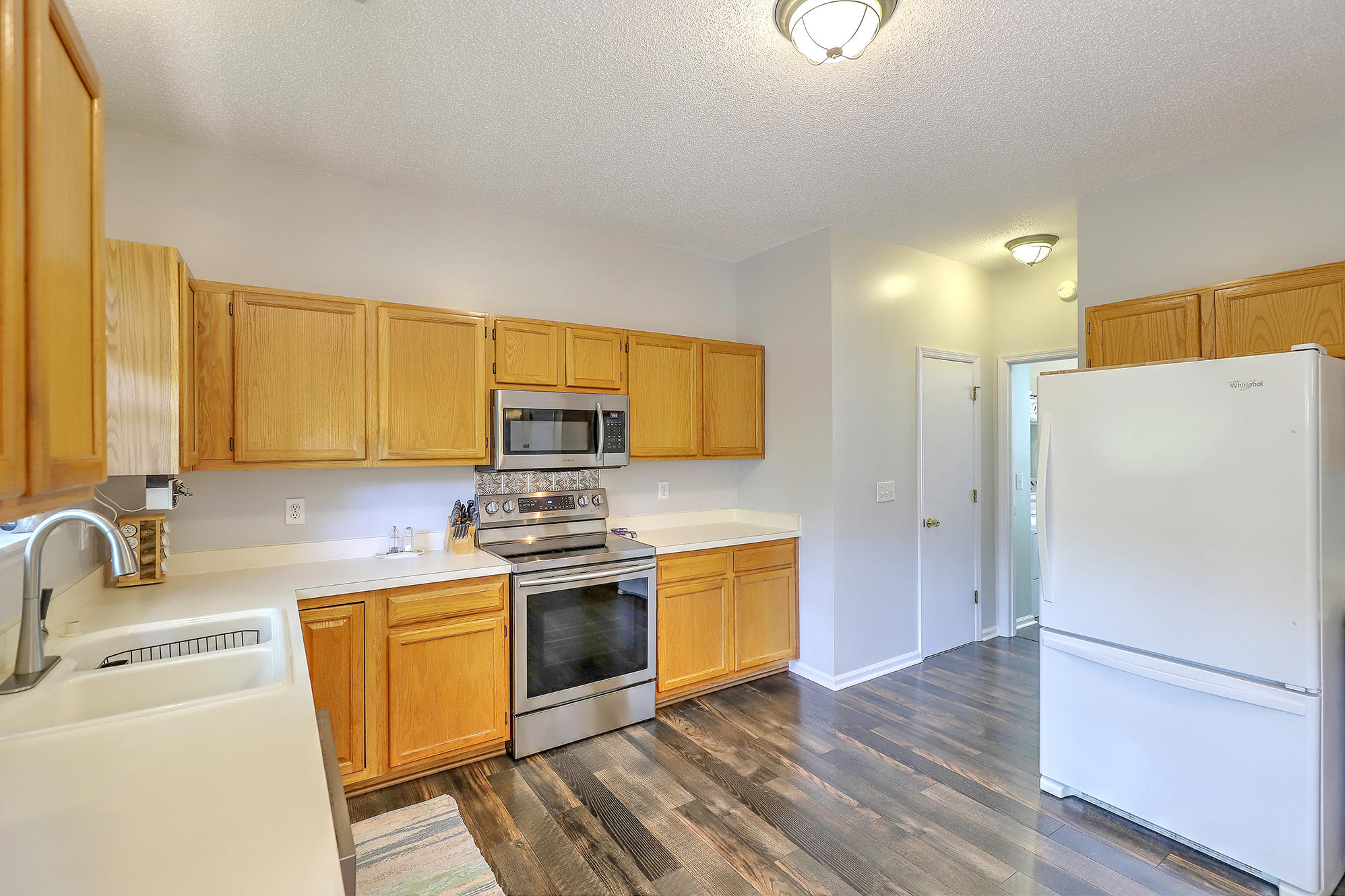 112 Windsor Mill Road Goose Creek, SC 29445 - Photo 15 of 38 IMG_6623_4_5