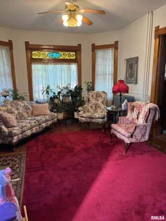 $184,000 | 587 South Plum Street, Havana, IL 62644