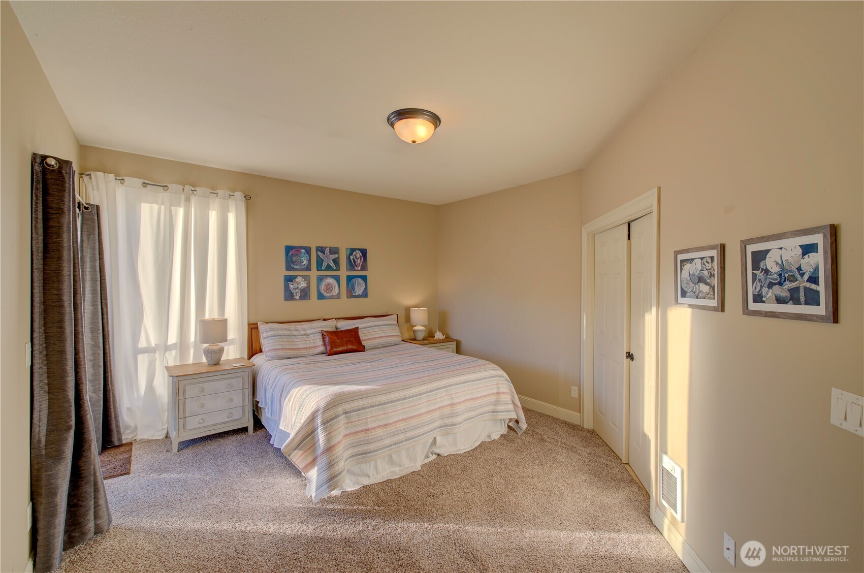 138 28th Street Northwest Long Beach, WA 98631 - Photo 15 of 35