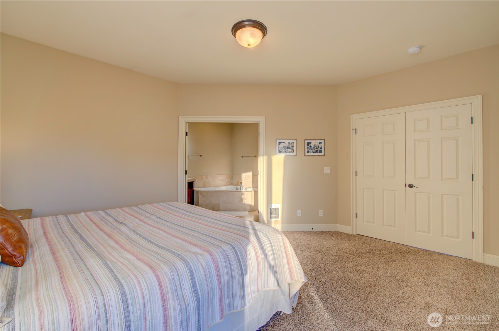 138 28th Street Northwest Long Beach, WA 98631 - Photo 16 of 35