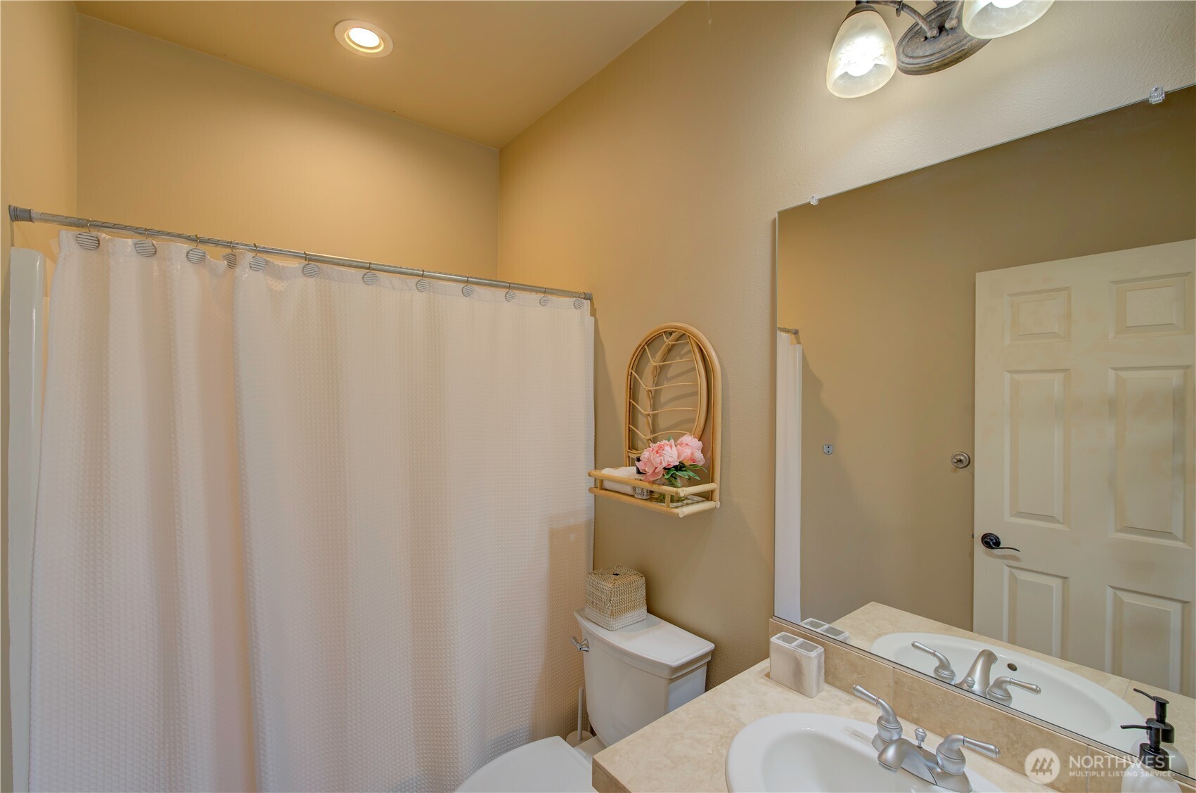 138 28th Street Northwest Long Beach, WA 98631 - Photo 27 of 35