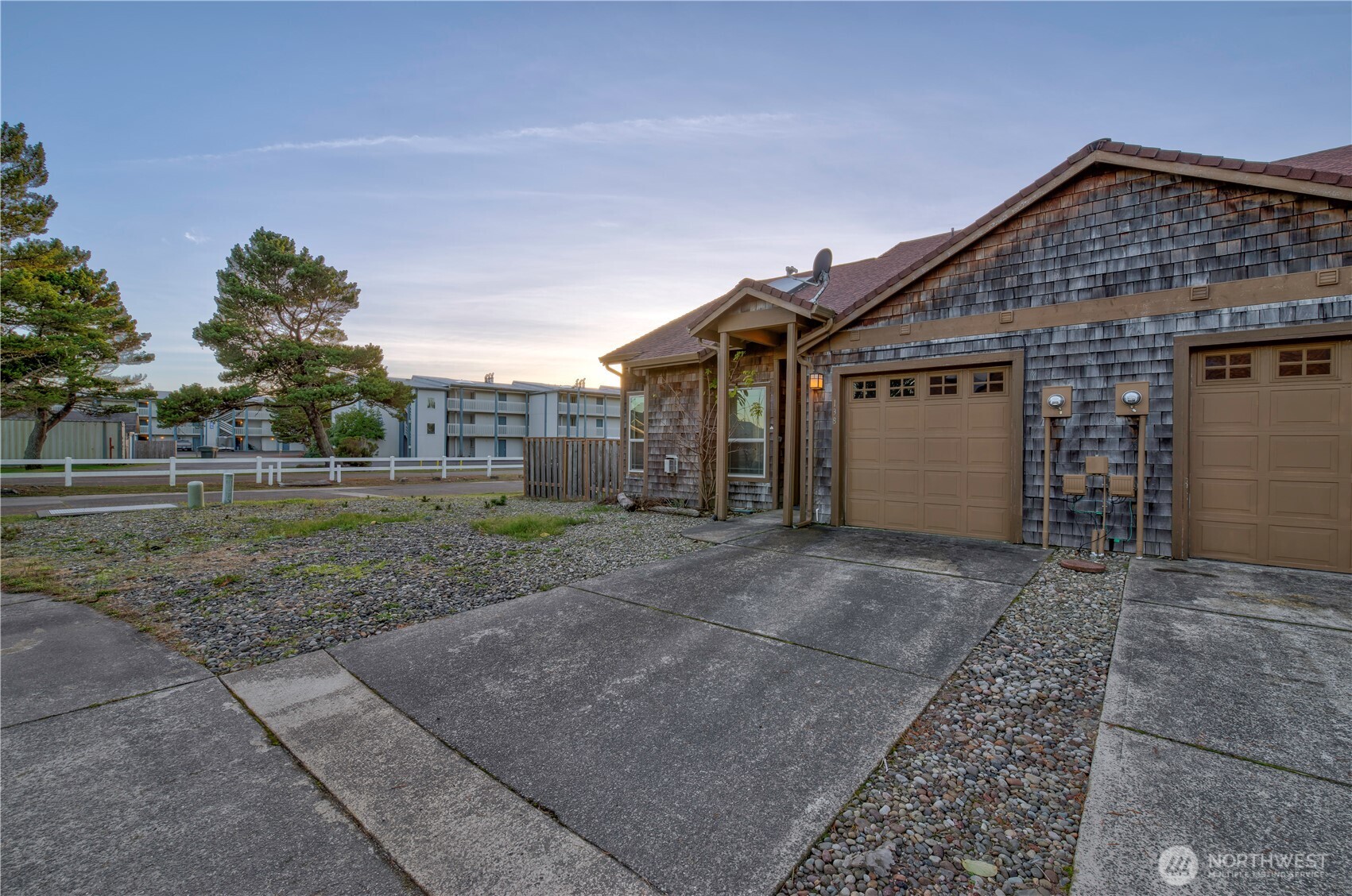 138 28th Street Northwest Long Beach, WA 98631 - Photo 31 of 35