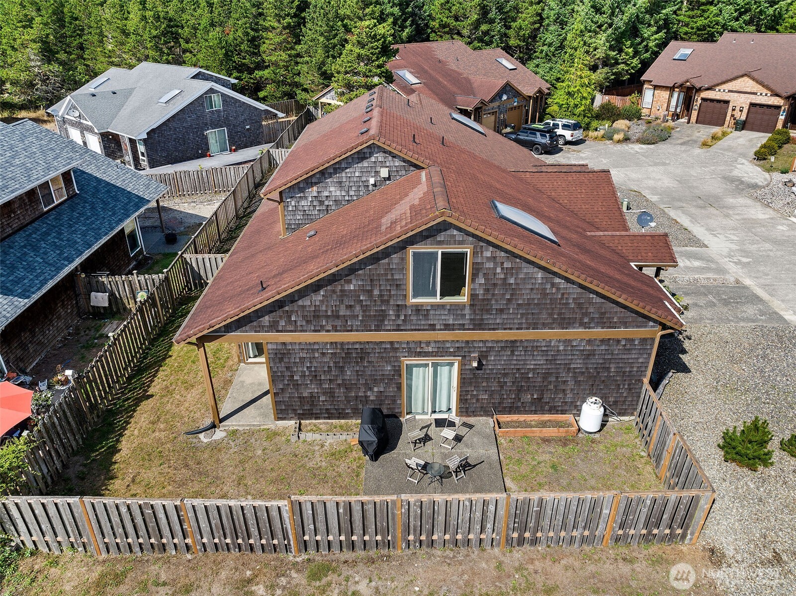 138 28th Street Northwest Long Beach, WA 98631 - Photo 34 of 35