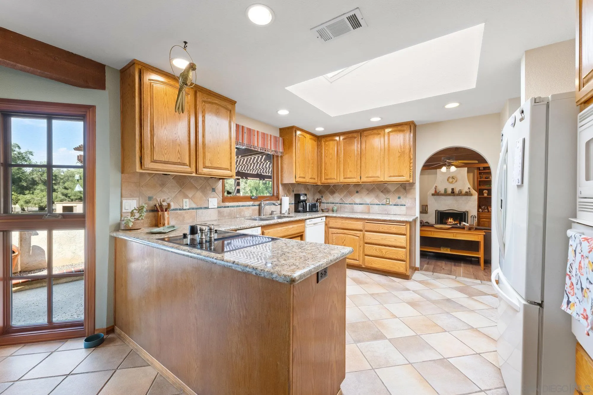 13970 Misty Oak Road Valley Center, CA 92082 - Photo 16 of 54