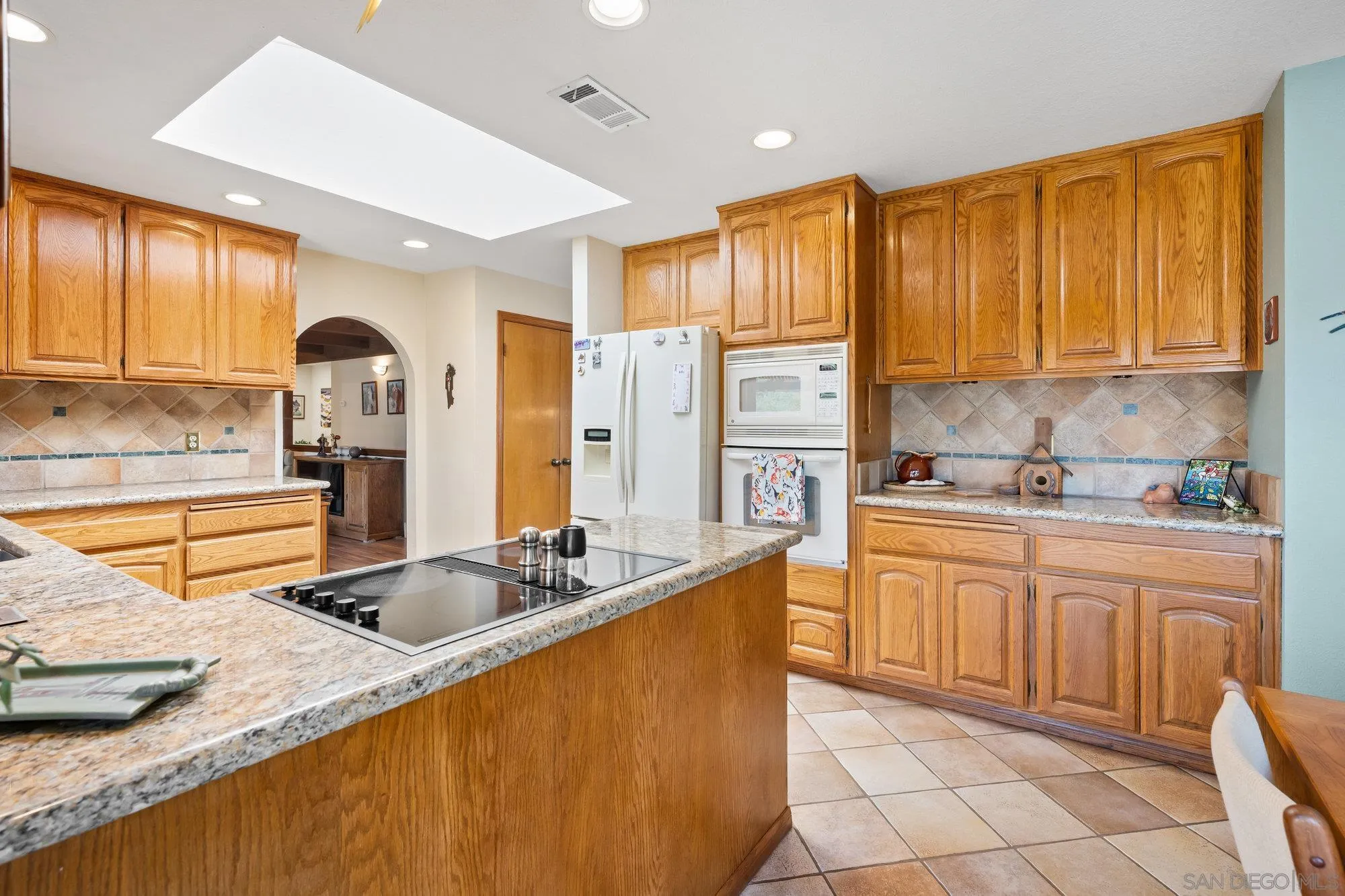 13970 Misty Oak Road Valley Center, CA 92082 - Photo 17 of 54