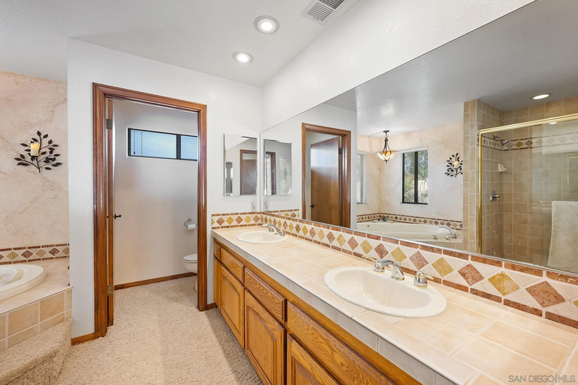 13970 Misty Oak Road Valley Center, CA 92082 - Photo 27 of 54