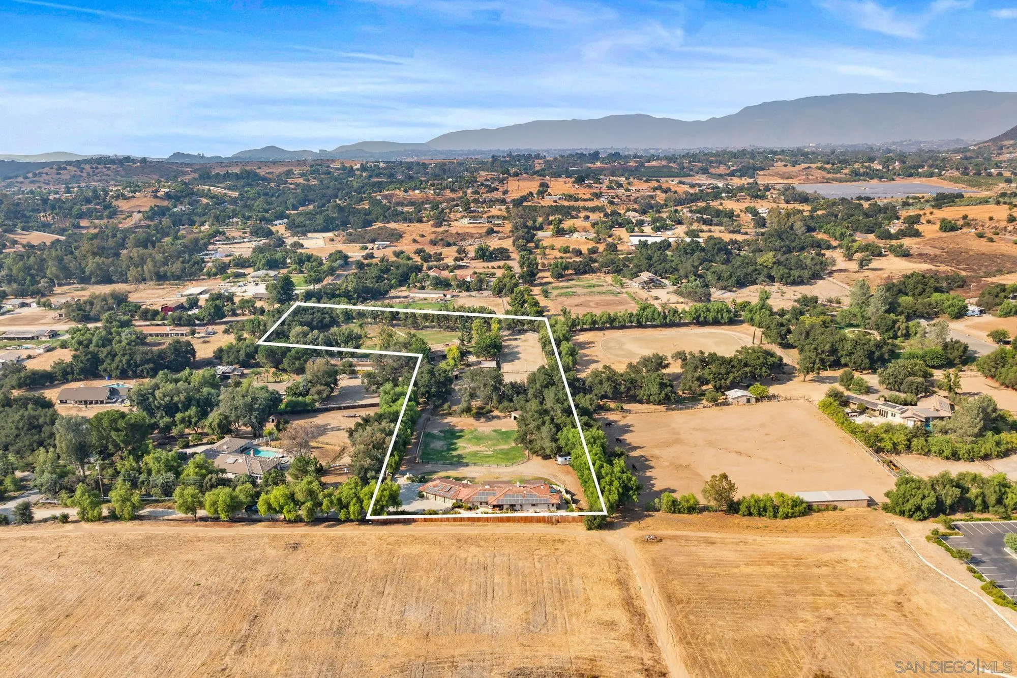 13970 Misty Oak Road Valley Center, CA 92082 - Photo 49 of 54