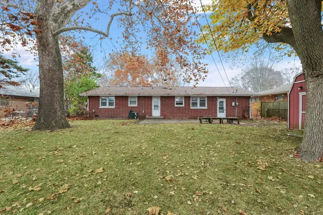 $163,000 | 2213 Roland Drive, Champaign, IL 61821