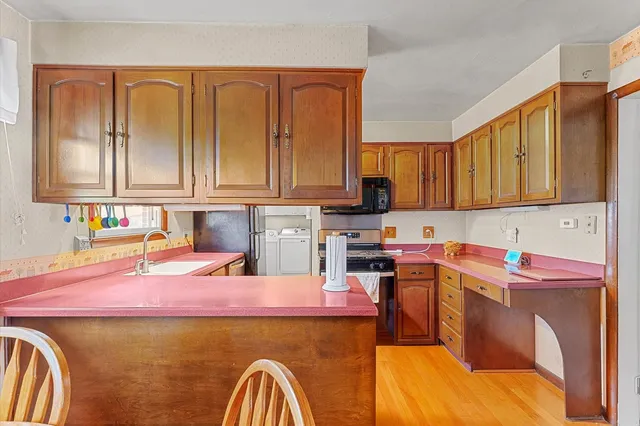 $163,000 | 2213 Roland Drive, Champaign, IL 61821