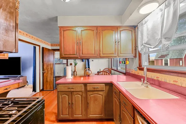 $163,000 | 2213 Roland Drive, Champaign, IL 61821