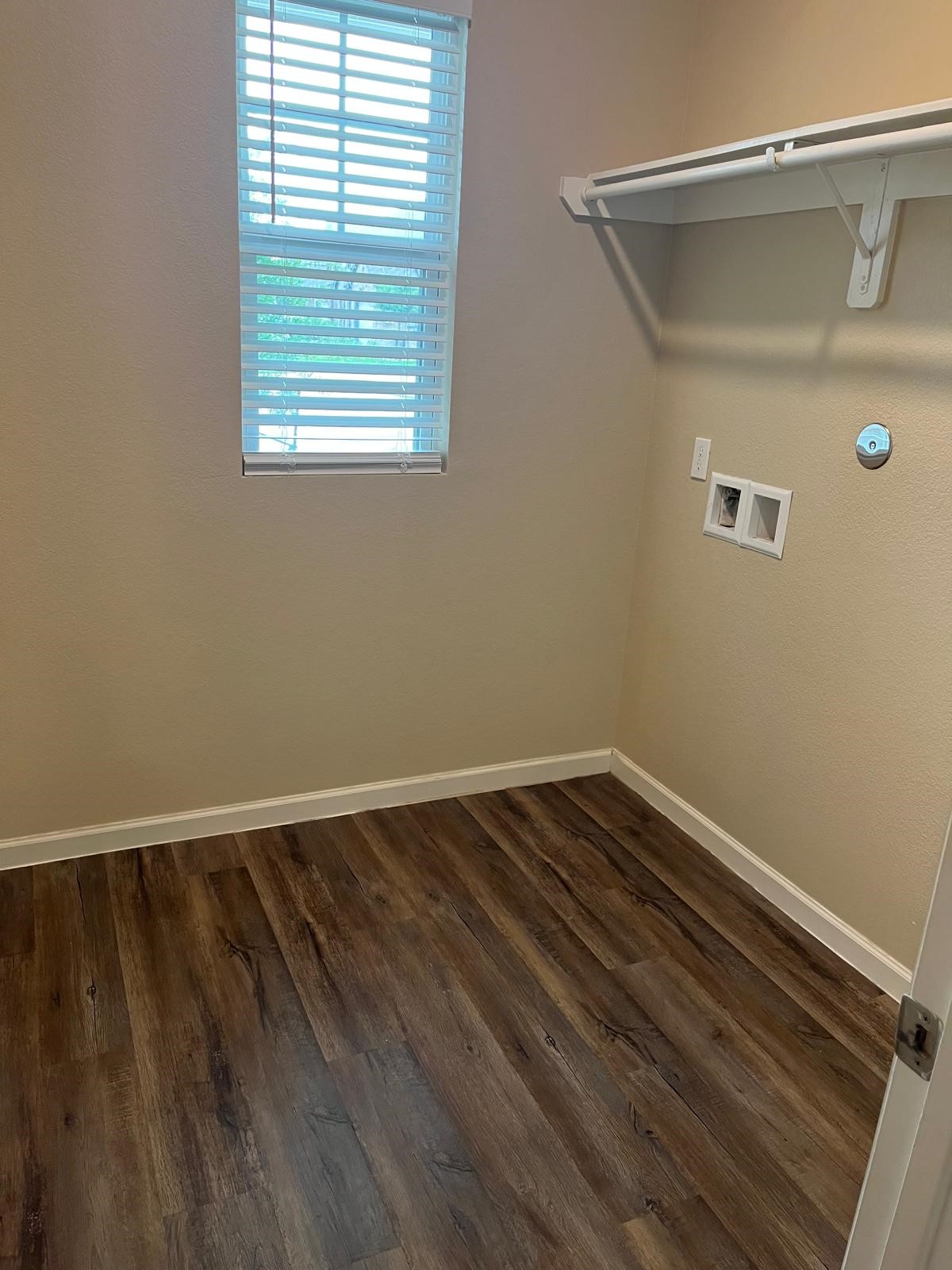 13402 Treshill Court Houston, TX 77049 - Photo 14 of 20