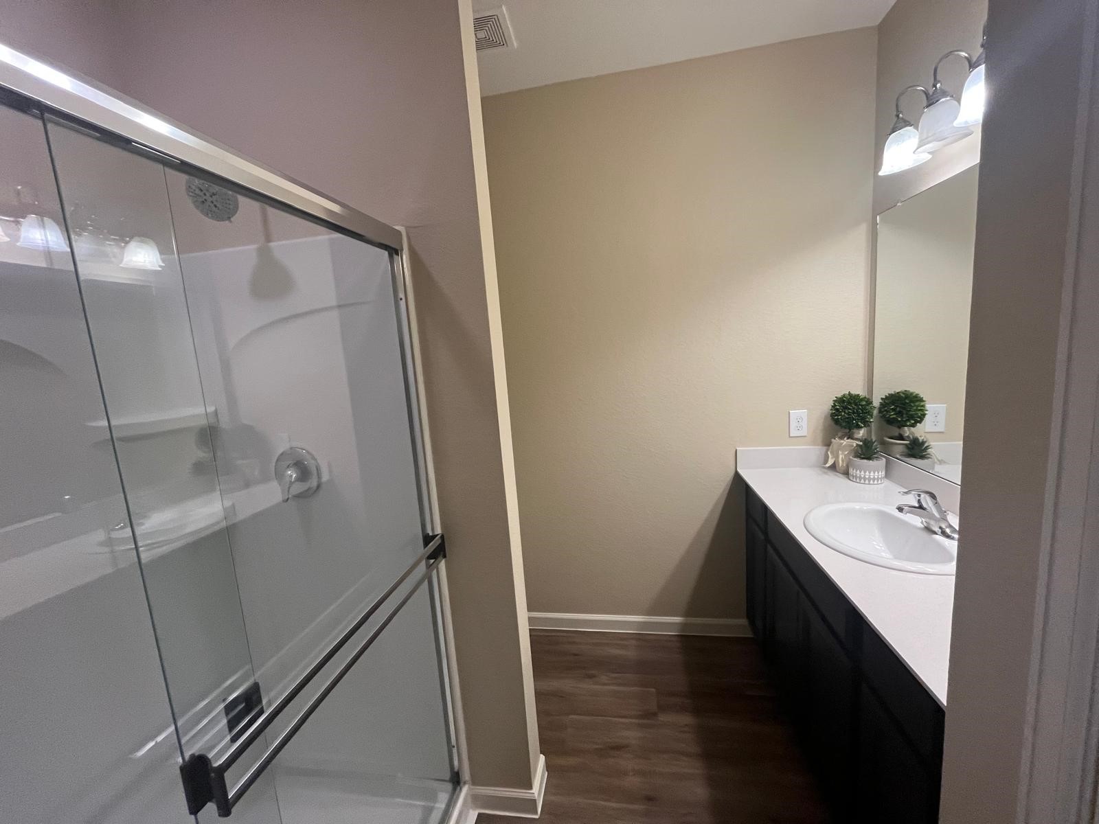 13402 Treshill Court Houston, TX 77049 - Photo 8 of 20