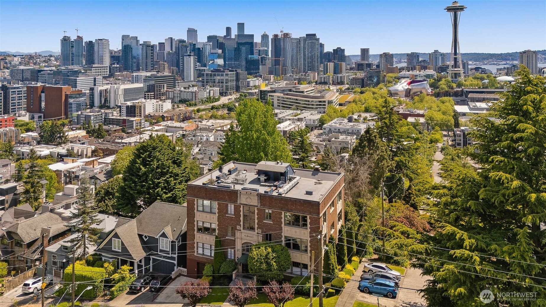 405 Prospect Street, Unit 201 Seattle, WA 98109 - Photo 2 of 40