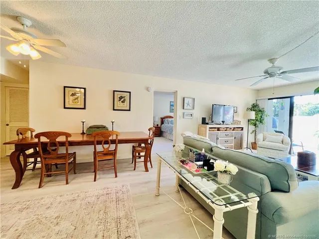 $2,000 | 3792 Northeast Ocean Boulevard, Unit 103, Jensen Beach, FL 34957