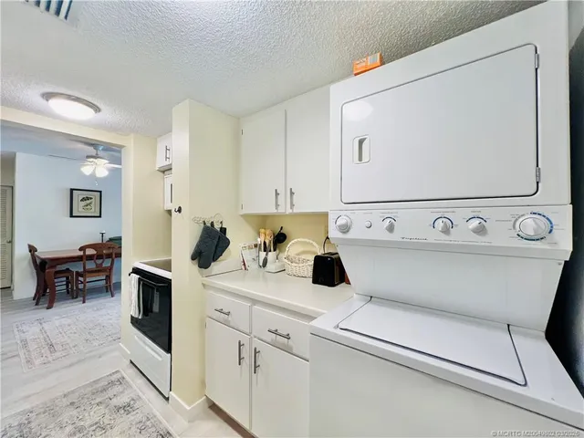 $2,000 | 3792 Northeast Ocean Boulevard, Unit 103, Jensen Beach, FL 34957