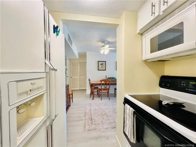 $2,000 | 3792 Northeast Ocean Boulevard, Unit 103, Jensen Beach, FL 34957