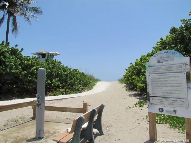 $2,000 | 3792 Northeast Ocean Boulevard, Unit 103, Jensen Beach, FL 34957