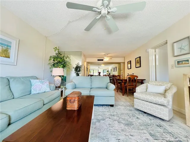 $2,000 | 3792 Northeast Ocean Boulevard, Unit 103, Jensen Beach, FL 34957