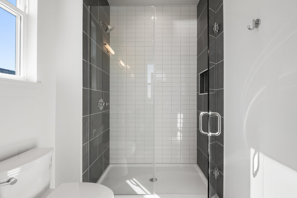 3613 Jetson Way, Unit 1102 Austin, TX 78723 - Photo 14 of 26 Images are for illustrative purposes only. Photos reflect a similar floor plan and are intended to convey the overall look and feel of the interiors.