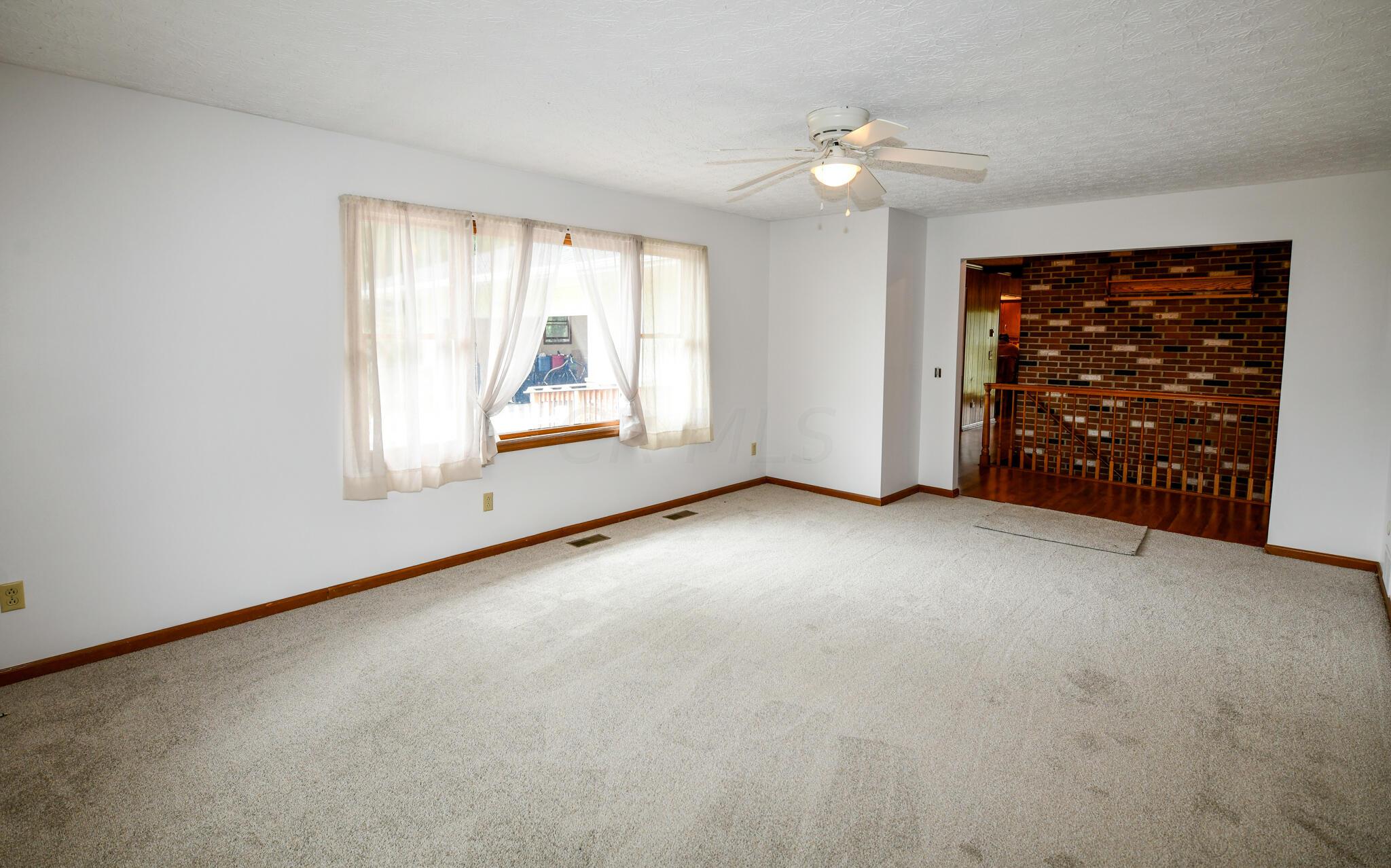 15743 Hagenderfer Road Plain City, OH 43064 - Photo 14 of 49 Andersen Wood Windows Throughout