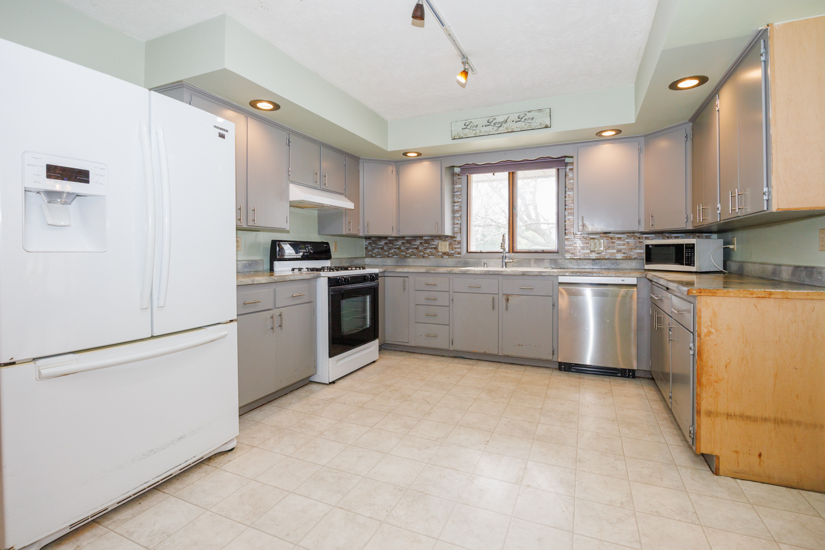 1202 North Linden Street Normal, IL 61761 - Photo 15 of 62