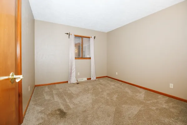 $275,000 | 1202 North Linden Street, Normal, IL 61761