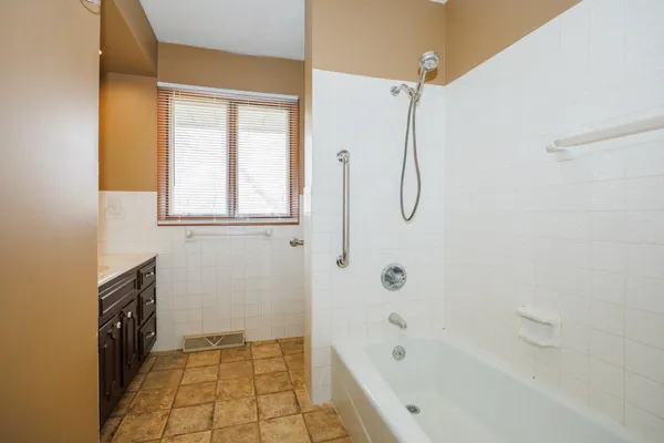 $275,000 | 1202 North Linden Street, Normal, IL 61761