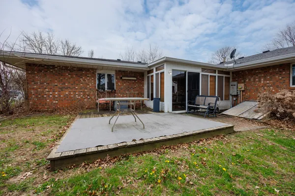 $275,000 | 1202 North Linden Street, Normal, IL 61761