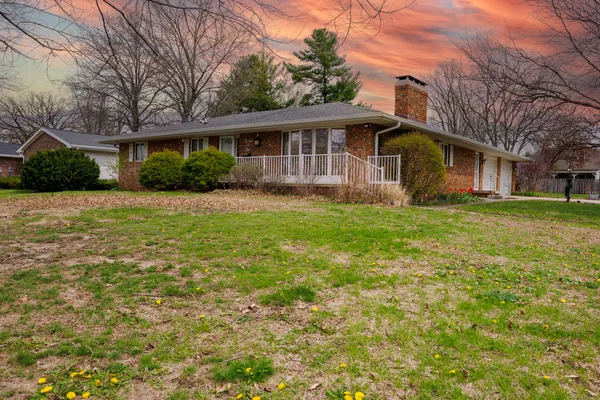 $275,000 | 1202 North Linden Street, Normal, IL 61761