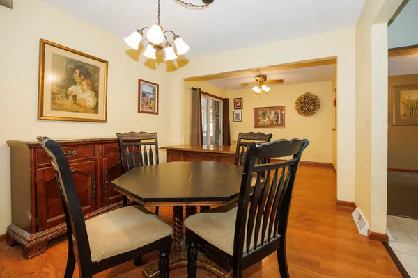 $275,000 | 1202 North Linden Street, Normal, IL 61761