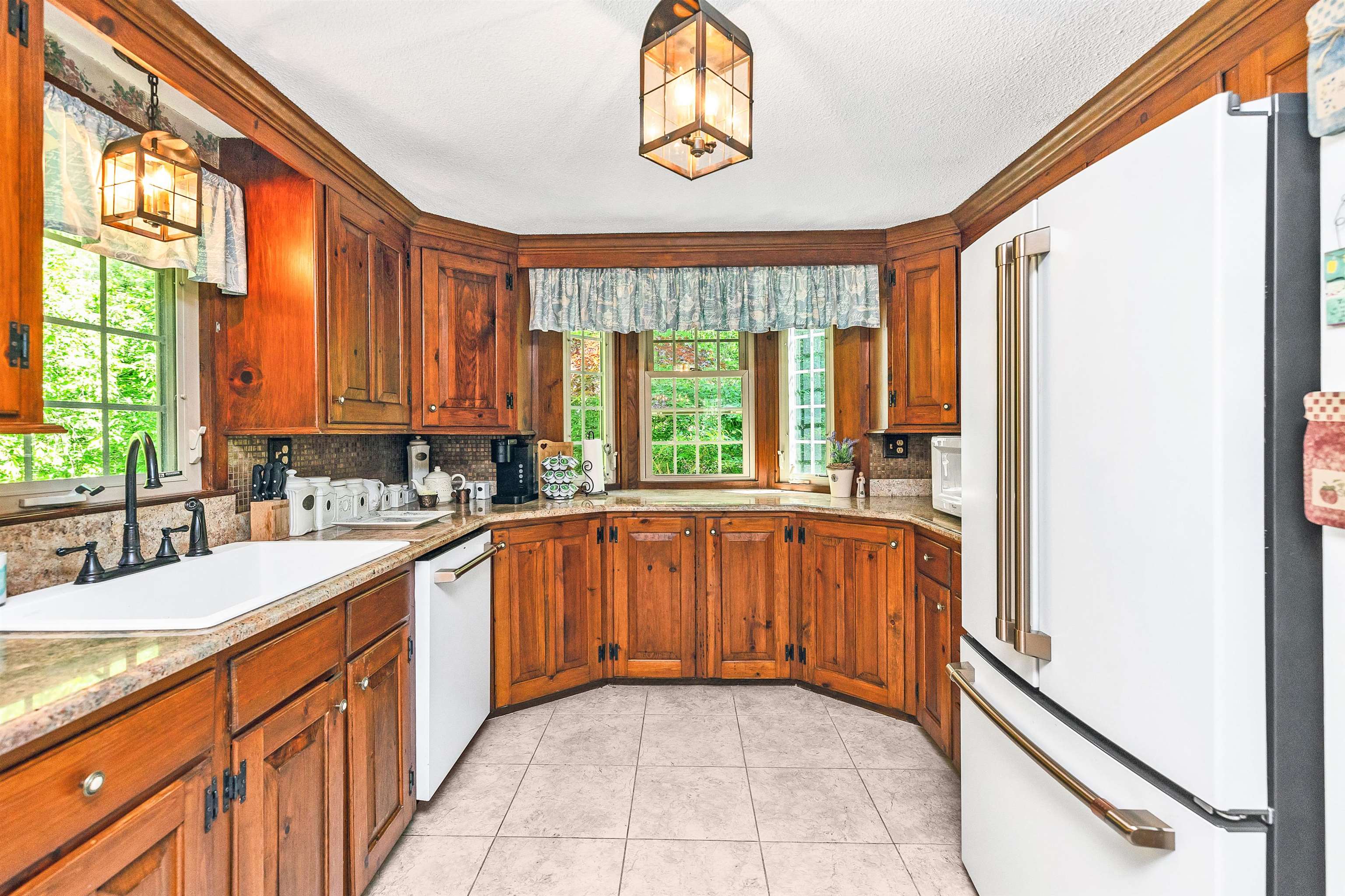 57 Prescott Road Jaffrey, NH 03452 - Photo 9 of 36