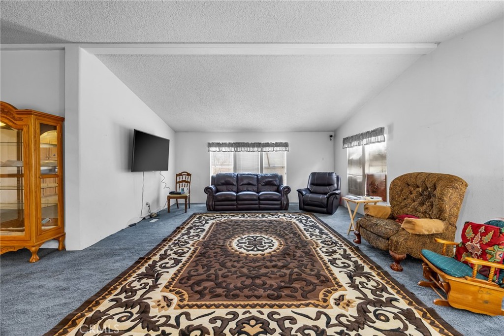 22265 Marquez Road Perris, CA 92570 - Photo 2 of 31