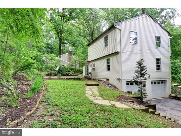 61 Shady Hill Road Media, PA 19063 - Photo 2 of 20 Exterior Back