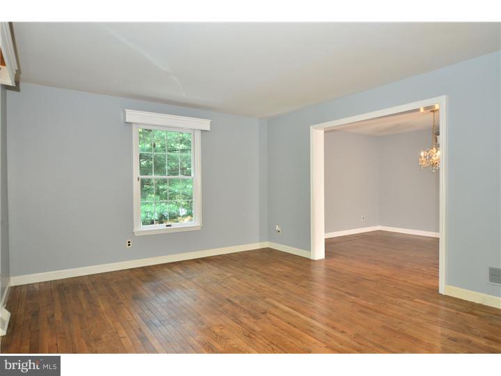 61 Shady Hill Road Media, PA 19063 - Photo 4 of 20 Living Room