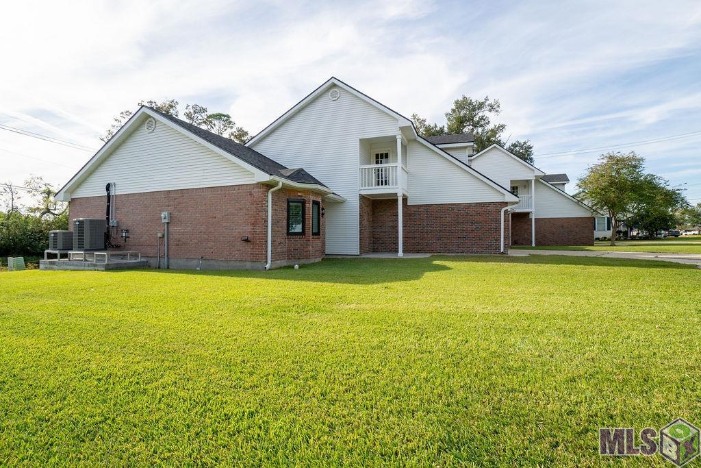 202 Racquet Lane Houma, LA 70360 - Photo 13 of 41