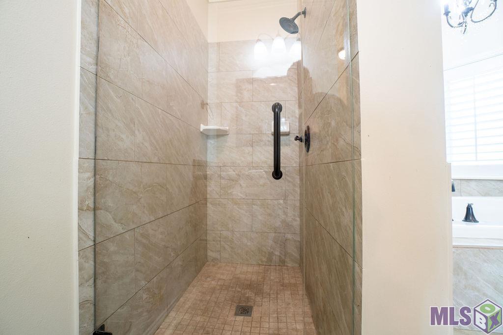 202 Racquet Lane Houma, LA 70360 - Photo 38 of 41