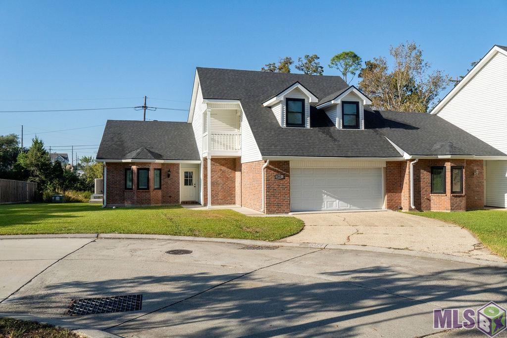 202 Racquet Lane Houma, LA 70360 - Photo 4 of 41