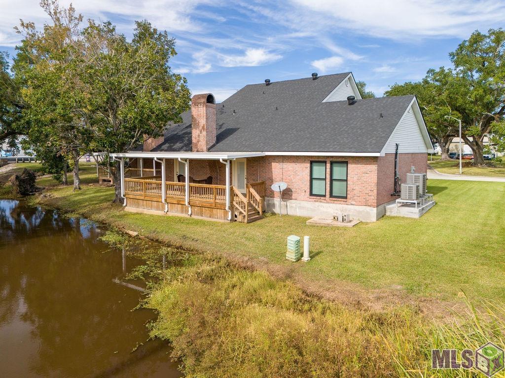 202 Racquet Lane Houma, LA 70360 - Photo 5 of 41