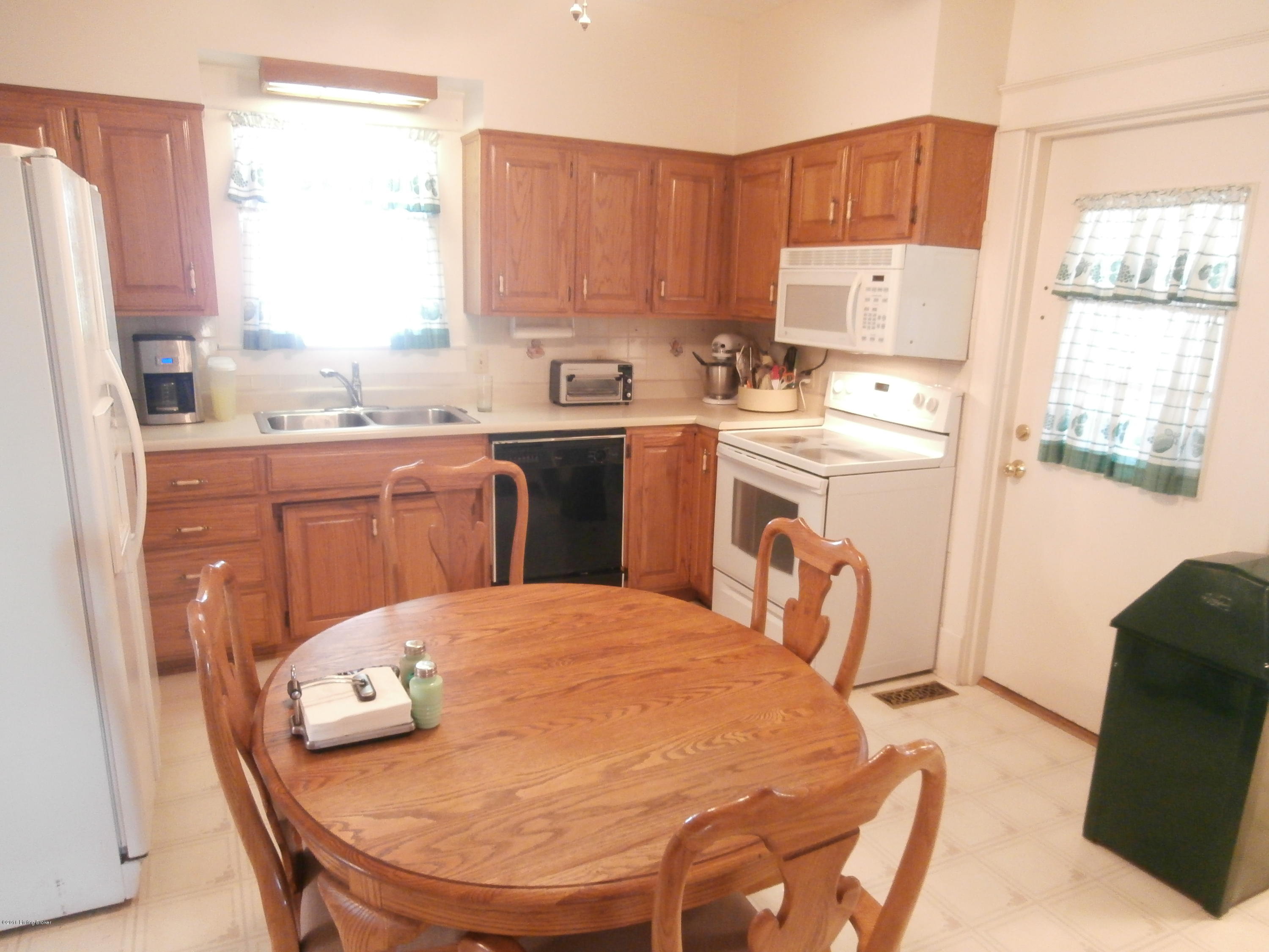 8001 Cropper Road Pleasureville, KY 40057 - Photo 18 of 52 P8080219