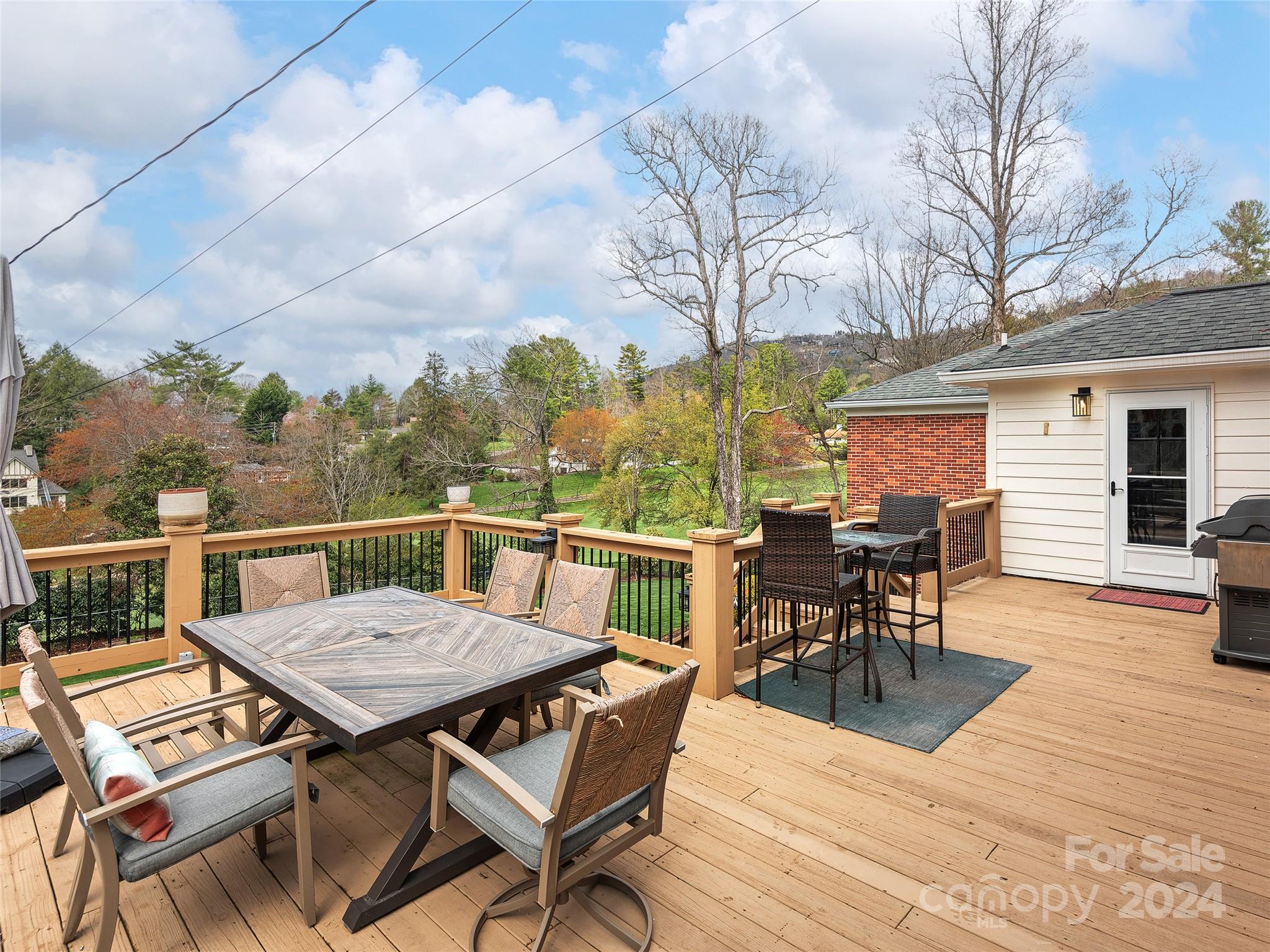 103 Wembley Road Asheville, NC 28804 - Photo 38 of 45 Gallery Image 38