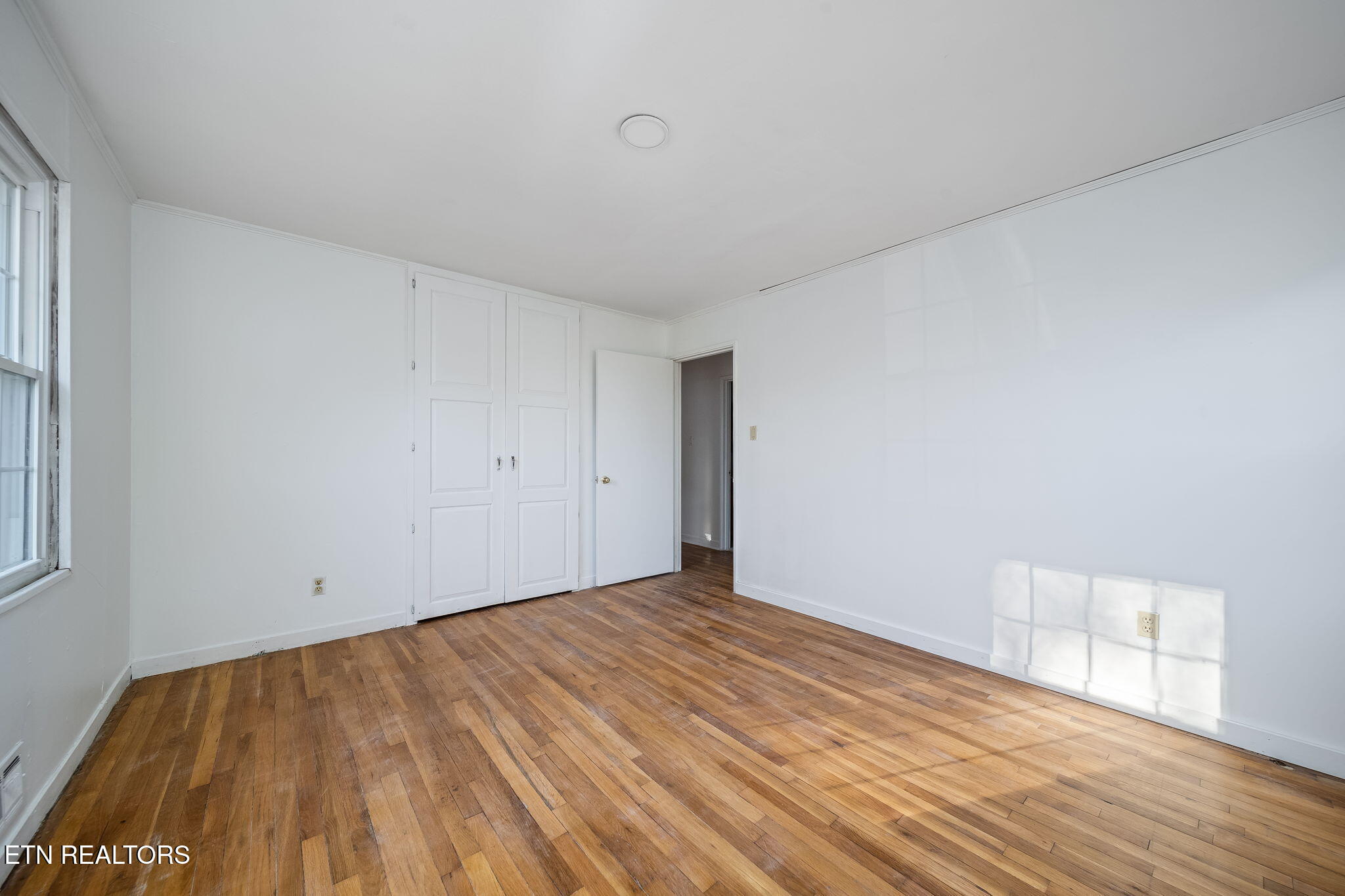 104 Andover Circle Oak Ridge, TN 37830 - Photo 21 of 37 2nd Bedroom 2