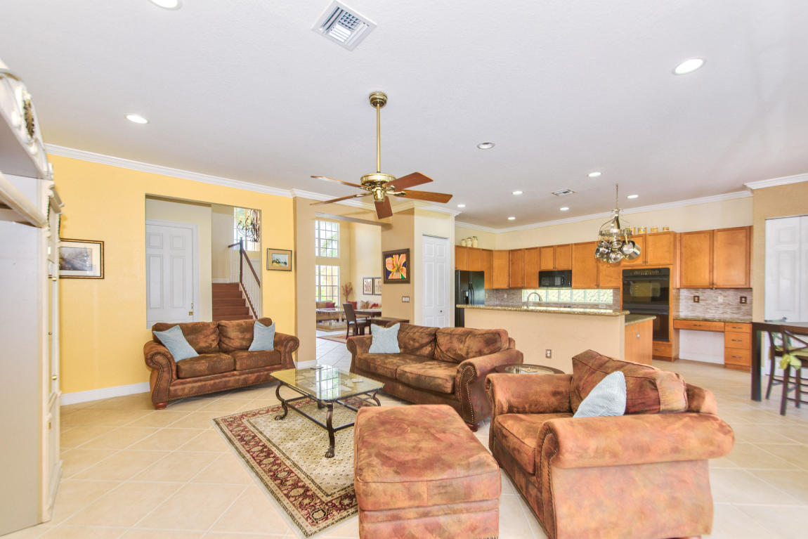 10985 Sunset Ridge Circle Boynton Beach, FL 33473 - Photo 13 of 42 SR14